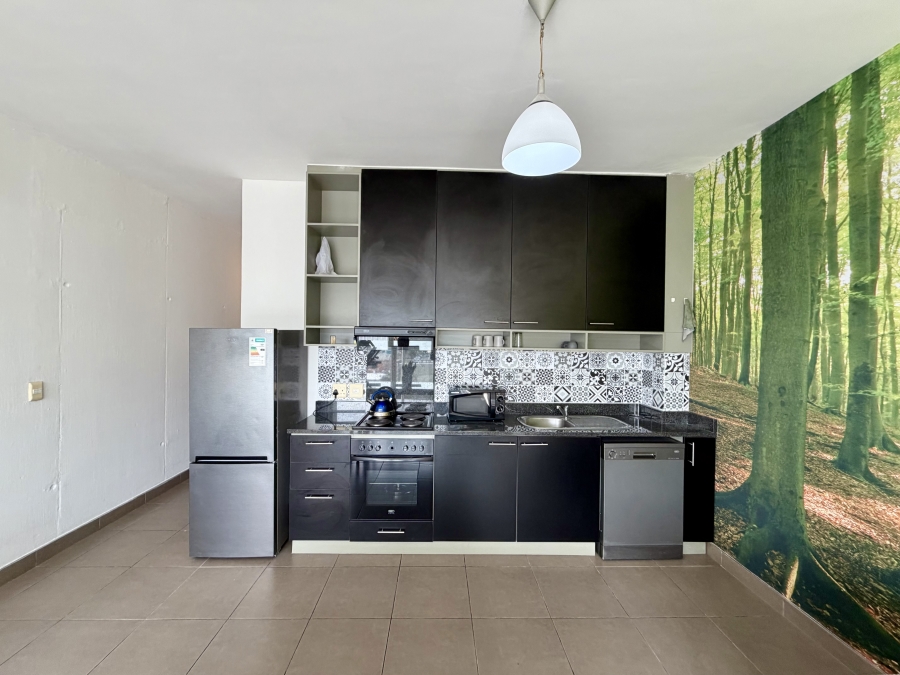 To Let 1 Bedroom Property for Rent in Gardens Western Cape